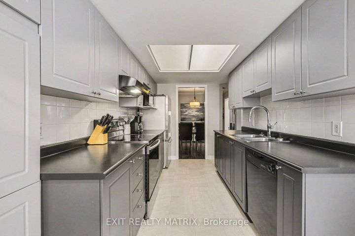 Photo 16 at 65 Locheland Crescent, Nepean (Barrhaven East), Ottawa