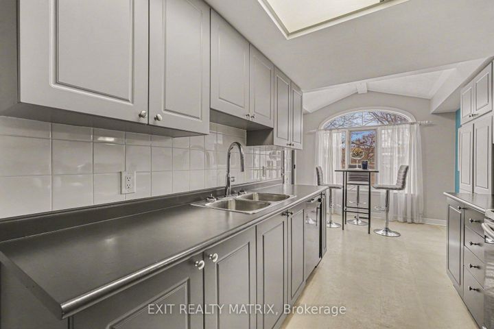 Photo 17 at 65 Locheland Crescent, Nepean (Barrhaven East), Ottawa