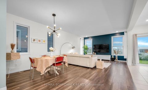 Photo 5 at 302 Haliburton Heights, Emerald Meadows/Trailwest, Kanata