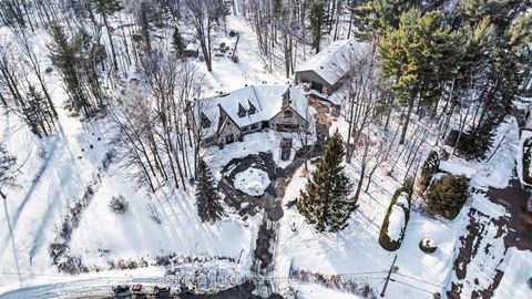 Photo 0 at 645 Canary Street, Navan, Orleans