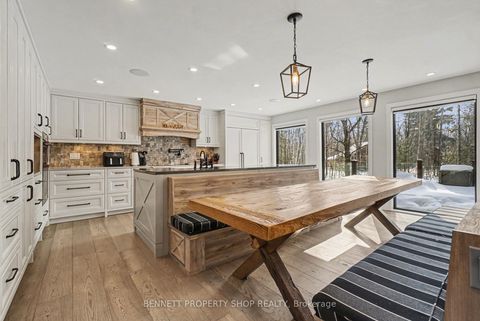 Photo 12 at 645 Canary Street, Navan, Orleans