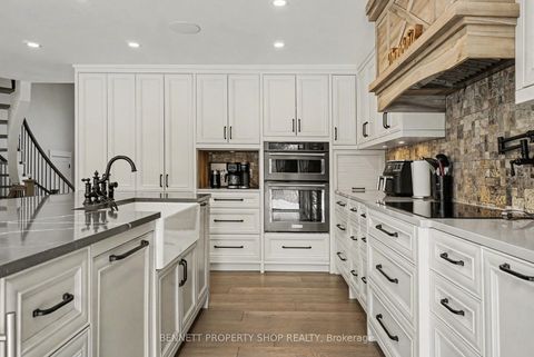 Photo 14 at 645 Canary Street, Navan, Orleans