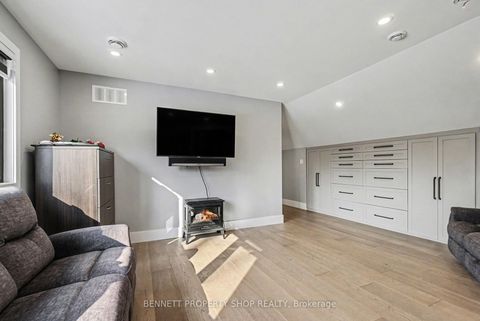 Photo 21 at 645 Canary Street, Navan, Orleans