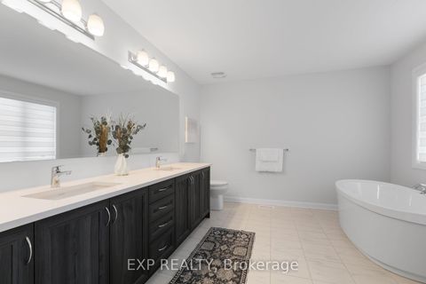 Photo 13 at 926 Lakeridge Drive, Avalon East, Orleans