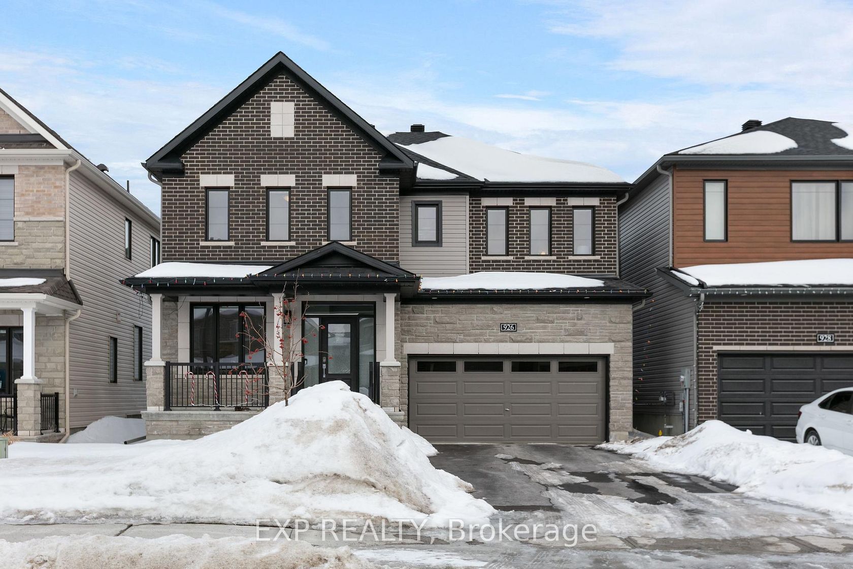 926 Lakeridge Drive, Avalon East, Orleans 2