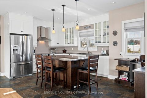 Photo 15 at 5165 Canon Smith Drive, Fitzroy, Carp