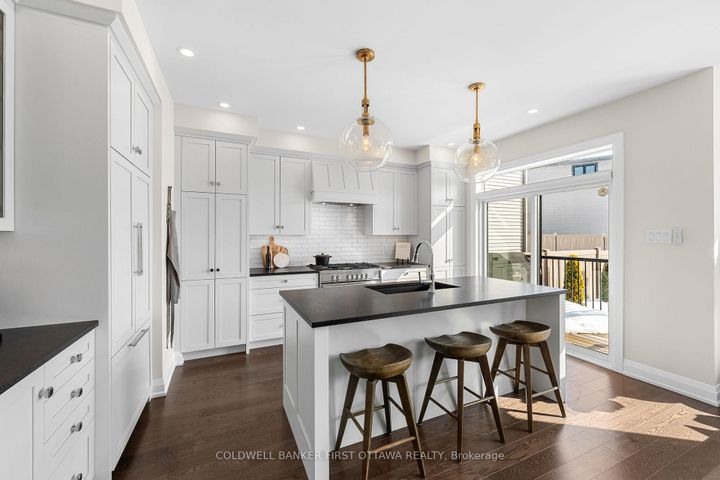 Photo 8 at 43 Deerfox Drive, Nepean (Longfields), Ottawa