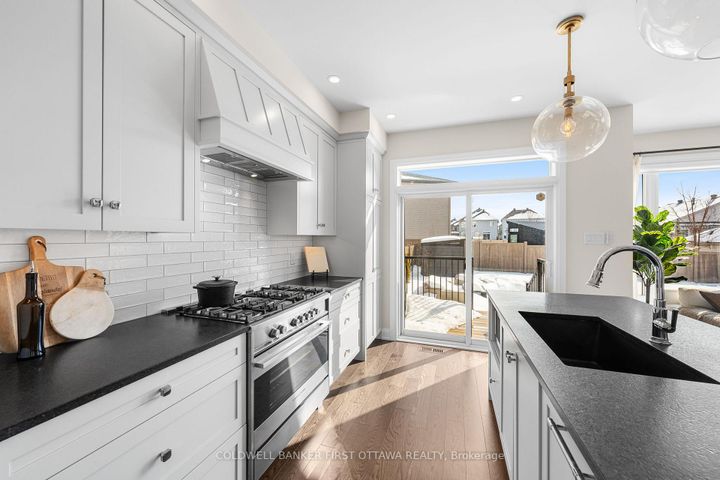 Photo 9 at 43 Deerfox Drive, Nepean (Longfields), Ottawa