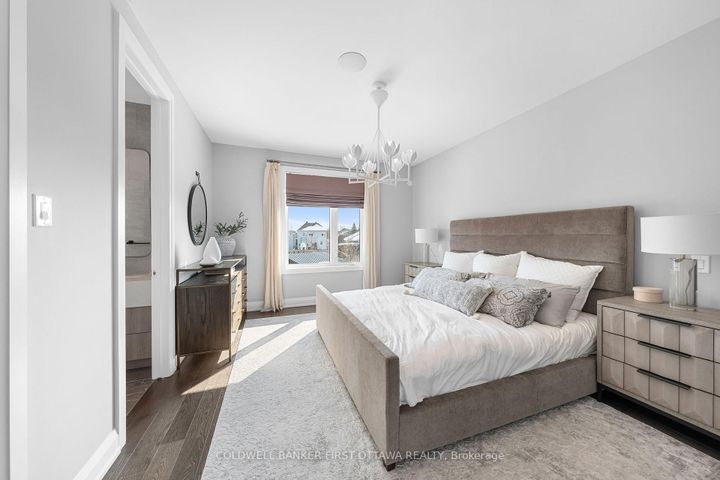 Photo 16 at 43 Deerfox Drive, Nepean (Longfields), Ottawa