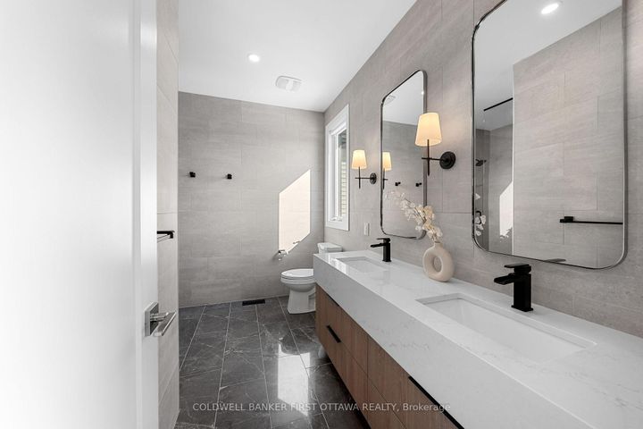 Photo 18 at 43 Deerfox Drive, Nepean (Longfields), Ottawa