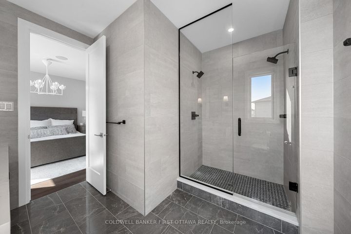 Photo 19 at 43 Deerfox Drive, Nepean (Longfields), Ottawa