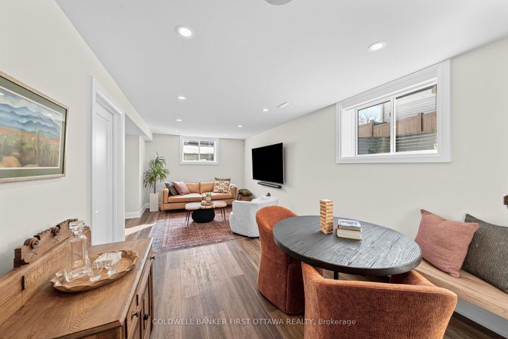 Photo 27 at 43 Deerfox Drive, Nepean (Longfields), Ottawa