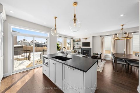 Photo 10 at 43 Deerfox Drive, Nepean (Longfields), Ottawa