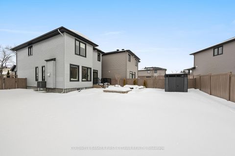 Photo 31 at 43 Deerfox Drive, Nepean (Longfields), Ottawa