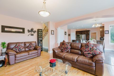 Photo 15 at 5472 Wicklow Drive, Manotick Village & Manotick Estates, Manotick