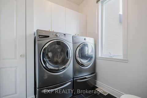 Photo 18 at 5472 Wicklow Drive, Manotick Village & Manotick Estates, Manotick