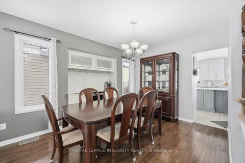 Photo 10 at 1110 Luesby Crescent, Fallingbrook/Gardenway South, Orleans