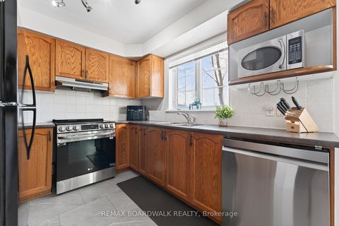 Photo 8 at 165 - 70 EDENVALE Drive, Beaverbrook, Kanata