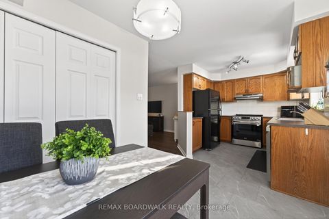 Photo 10 at 165 - 70 EDENVALE Drive, Beaverbrook, Kanata