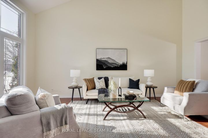 Photo 11 at 8 Saddlebrook Street, Nepean (Centrepointe), Ottawa