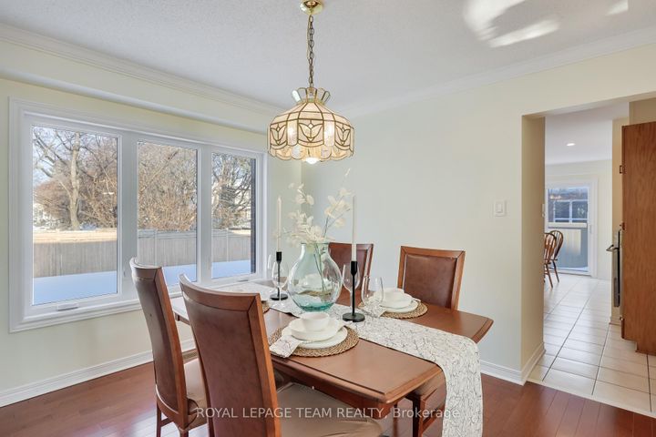 Photo 17 at 8 Saddlebrook Street, Nepean (Centrepointe), Ottawa