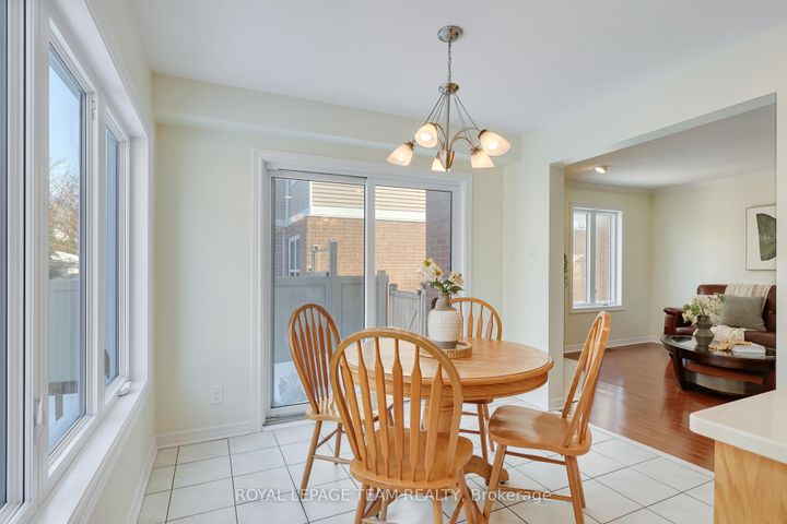 Photo 22 at 8 Saddlebrook Street, Nepean (Centrepointe), Ottawa
