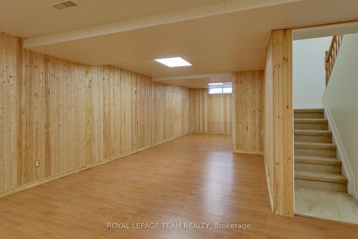 Photo 43 at 8 Saddlebrook Street, Nepean (Centrepointe), Ottawa