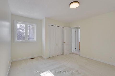 Photo 39 at 8 Saddlebrook Street, Nepean (Centrepointe), Ottawa