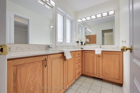 Photo 40 at 8 Saddlebrook Street, Nepean (Centrepointe), Ottawa