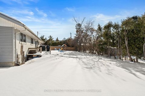 Photo 30 at 5286 Hillcrest Drive, Manotick Long Island & Nicholls Island, Manotick