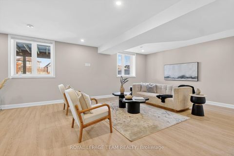 Photo 21 at 727 Coast Circle, Mahogany Community, Manotick