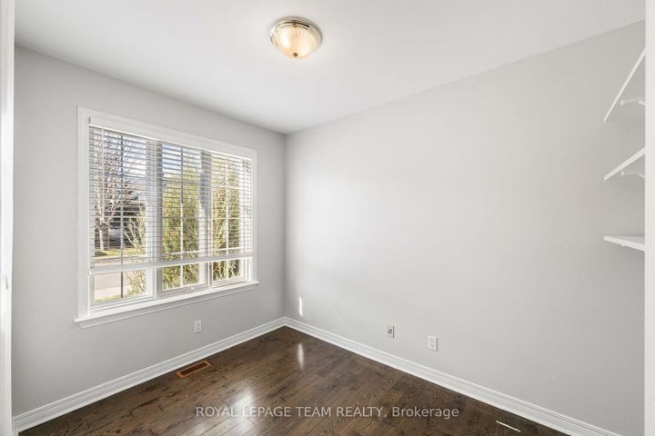 Photo 3 at 7 SAN MATEO Drive, Nepean (Longfields), Ottawa