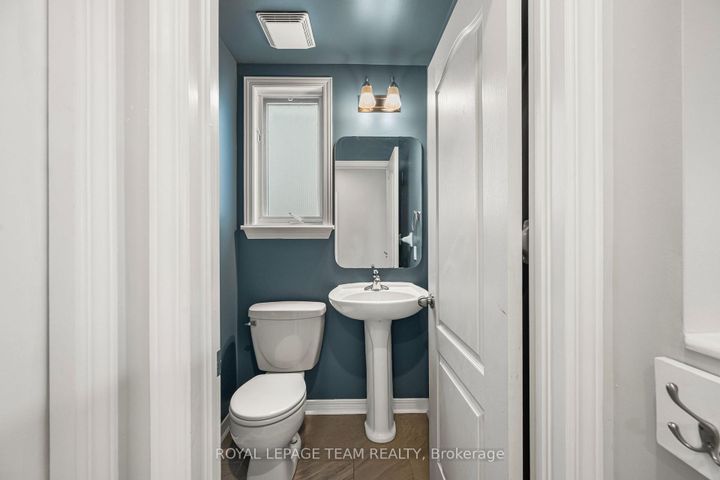 Photo 6 at 7 SAN MATEO Drive, Nepean (Longfields), Ottawa