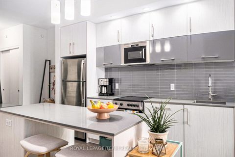 Photo 8 at 714 - 255 Bay Street, Ottawa Centre