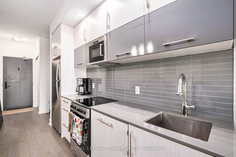 Photo 9 at 714 - 255 Bay Street, Ottawa Centre