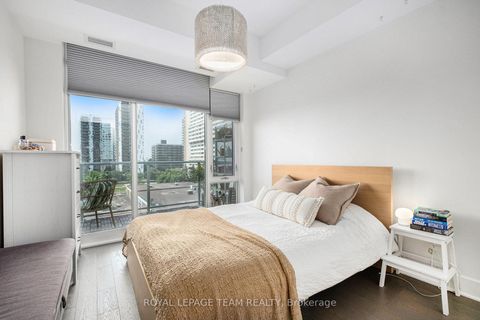 Photo 12 at 714 - 255 Bay Street, Ottawa Centre