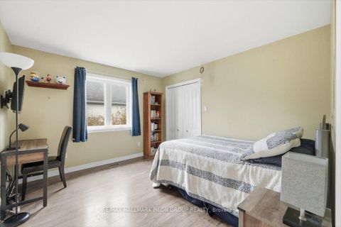 Photo 13 at 1147 Fieldown Street, Cumberland Ridge, Orleans