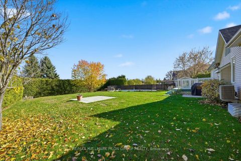 Photo 24 at 1147 Fieldown Street, Cumberland Ridge, Orleans