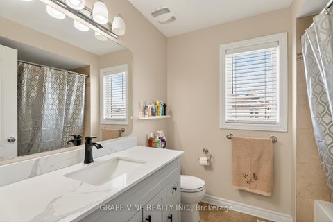 Photo 32 at 1217 Alson Mills Way, Emerald Meadows/Trailwest, Kanata