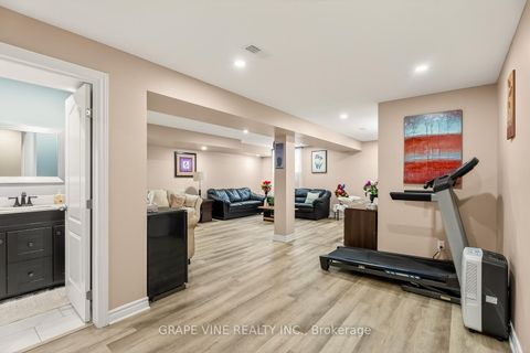 Photo 39 at 1217 Alson Mills Way, Emerald Meadows/Trailwest, Kanata