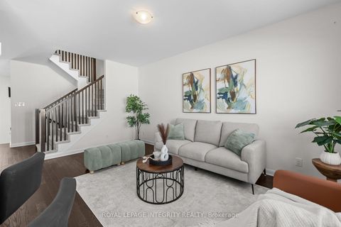 Photo 8 at 166 Invention Boulevard, Morgan's Grant/South March, Kanata