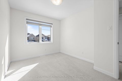 Photo 21 at 166 Invention Boulevard, Morgan's Grant/South March, Kanata