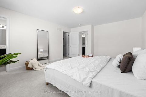 Photo 27 at 166 Invention Boulevard, Morgan's Grant/South March, Kanata