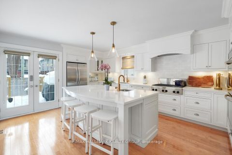 Photo 11 at 410 McLeod Street, Ottawa Centre