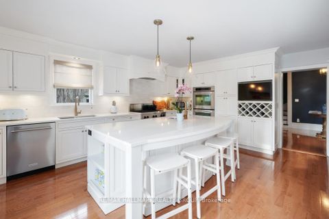 Photo 17 at 410 McLeod Street, Ottawa Centre