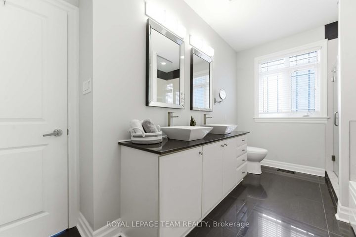 Photo 16 at 6 Waterford Way, Nepean (Pineglen/Country Place), Ottawa