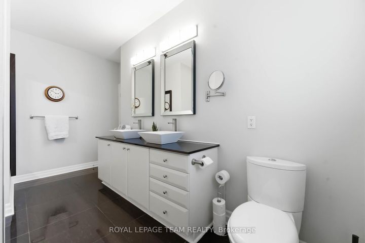 Photo 17 at 6 Waterford Way, Nepean (Pineglen/Country Place), Ottawa