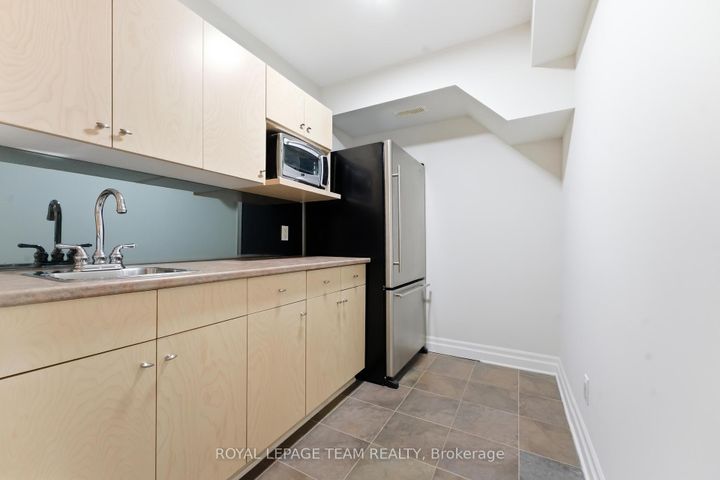 Photo 32 at 6 Waterford Way, Nepean (Pineglen/Country Place), Ottawa