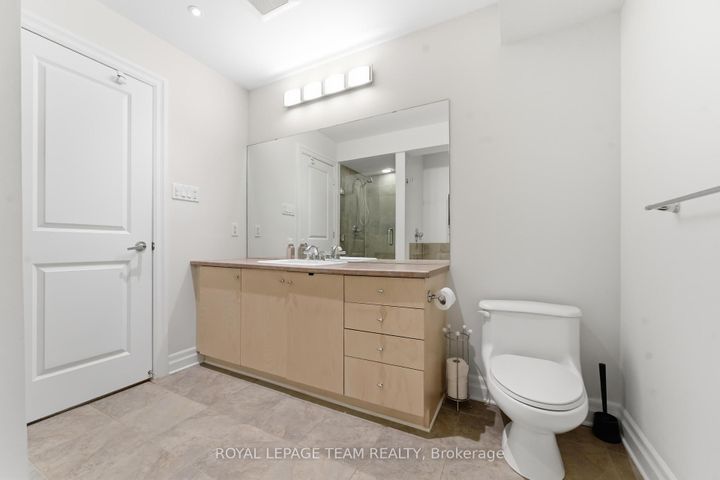 Photo 36 at 6 Waterford Way, Nepean (Pineglen/Country Place), Ottawa