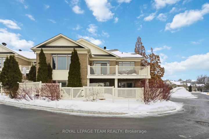 Photo 43 at 6 Waterford Way, Nepean (Pineglen/Country Place), Ottawa